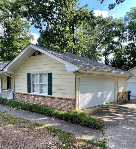 2067 Long St, Lithonia GA  30078-2469 exterior