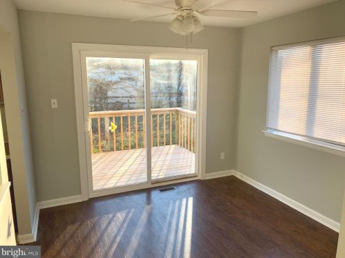 27 Erbitea Ln, New Castle DE 19720-4655 exterior