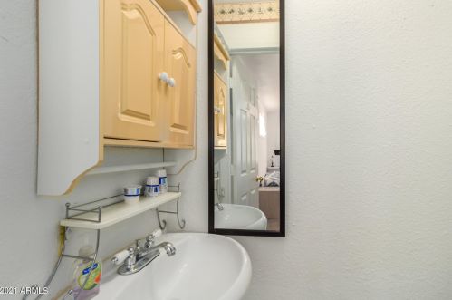 6628 19 St, Phoenix AZ 85022-5011 exterior