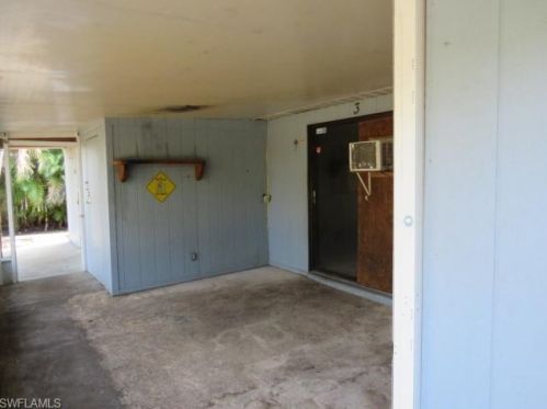 5337 19 Ave, Naples FL 34116-5631 exterior