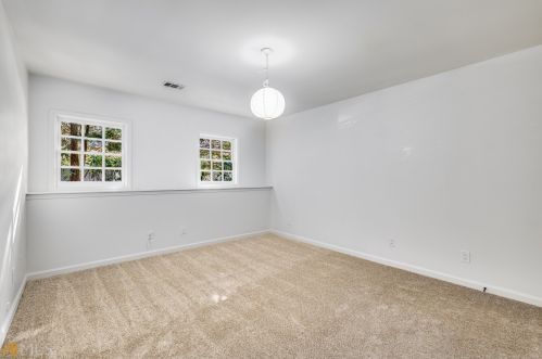 519 Ivy Pl, Atlanta GA 30342-4275 exterior