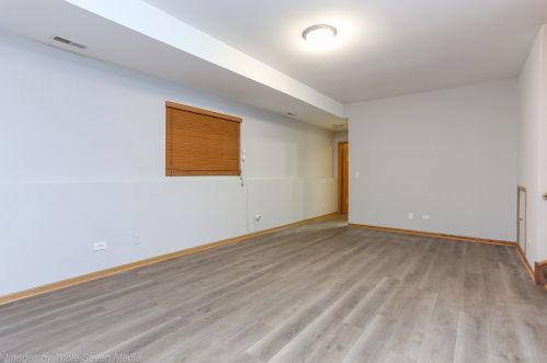 1116 Vermont, Chicago IL 60827-6521 exterior