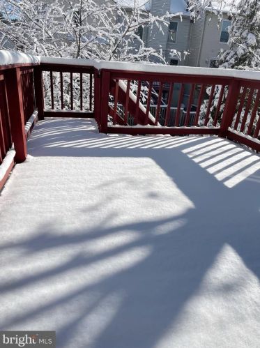 13 Forest Landing Ct, Rockville MD 20850-3925 exterior