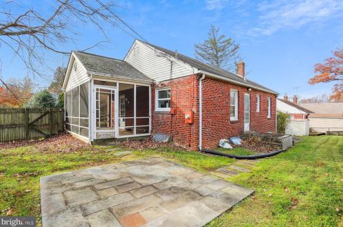 2701 Fenimore Rd, Silver Spring, MD 20902-2602