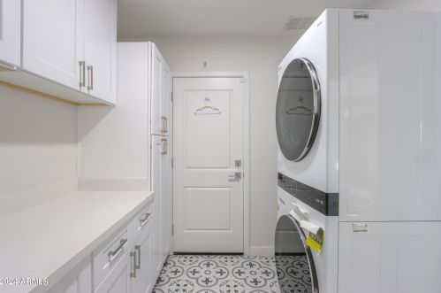 642 Shannon St, Chandler AZ 85226-6106 exterior