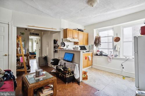 5045 Hazel Ave, Philadelphia PA 19143-1938 exterior