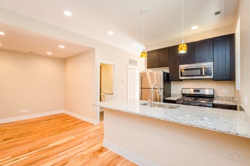 1630 Cermak Rd, Chicago IL 60623-2902 exterior