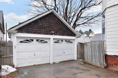 216 Fulton Ave, Mount Vernon NY 10550-5106 exterior