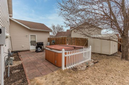 251 Lawrence Ct, Sartell MN 56377-2072 exterior