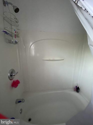 4107 Marshall St, Philadelphia PA 19140-2520 exterior