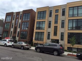 3648 Montrose Ave, Chicago IL  60618-1977 exterior