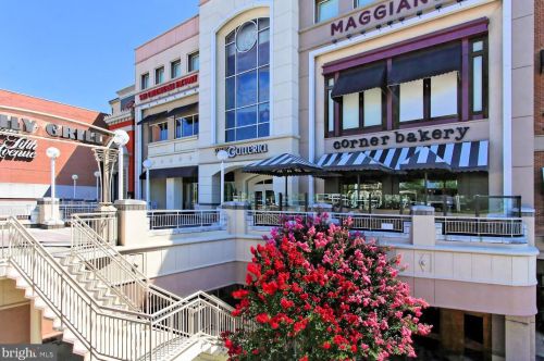 1645 Kirby Rd, Mc Lean VA  22101-3240 exterior