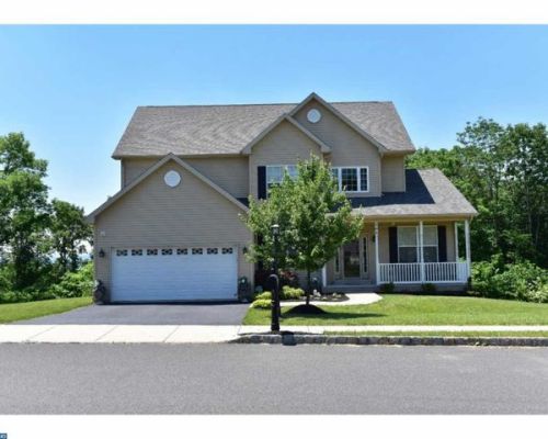 108 Continental Dr, Pottstown, PA 19464-2356