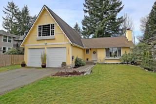 16737 6th Ave, Seattle, WA 98155-5009