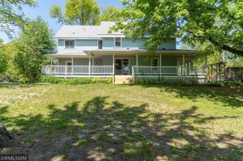 8513 330th St, Waterford, MN 55057-5215