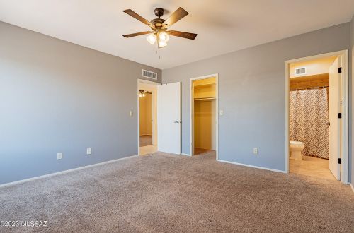 4801 Red Wolf Dr, Tucson AZ  85742-8825 exterior