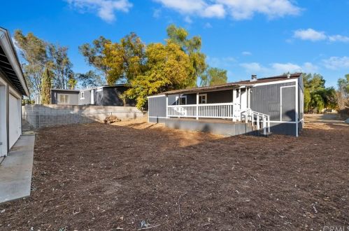 27161 Jarvis St, Perris CA  92570-6952 exterior