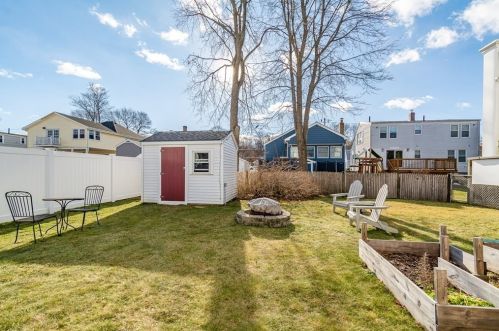 34 Columbia Blvd, Peabody MA 01960-6332 exterior