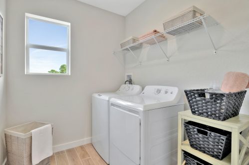 2228 Union Park Dr, Fort Pierce FL  34952-8031 exterior