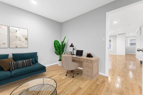 4031 Rombouts Ave, Bronx NY  10466-2513 exterior