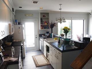 2000 Fairview St, Houston TX  77019-6716 exterior