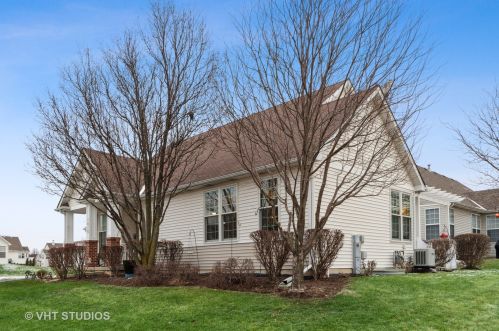 1610 Augusta Ln, Joliet, IL 60404-8179