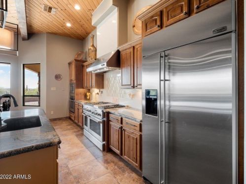 39618 12 St, Phoenix AZ 85086-8850 exterior