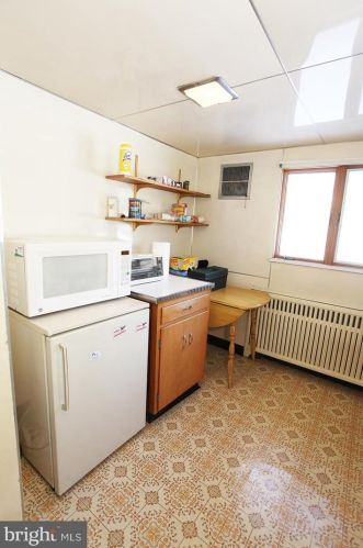 223 Washington St, Huntingdon PA 16652-1525 exterior