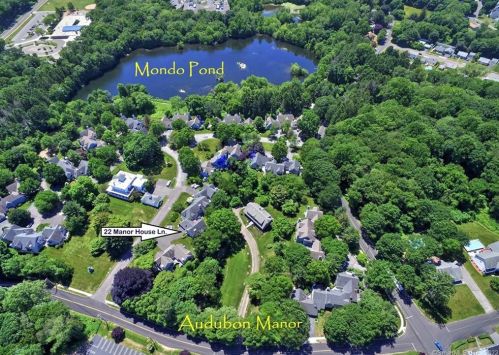 22 Manor House Ln, Milford, CT 06461-2439