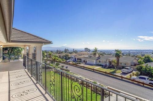 707 Miramar Dr, Fullerton CA 92831-1929 exterior