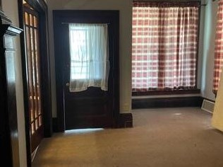 752 32nd St, Milwaukee, WI 53215-1104