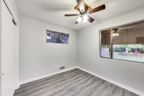 6878 Lehigh Ave, Chicago IL  60646-1406 exterior