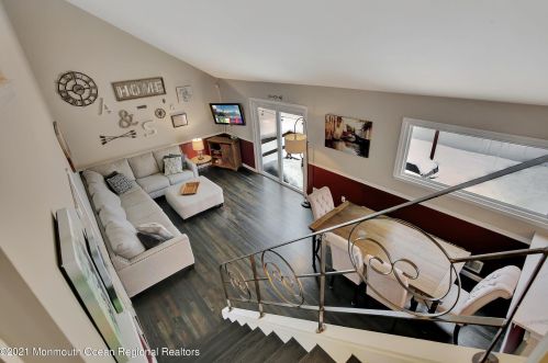 28 Alpha Ave, Old Bridge NJ 08857-2210 exterior