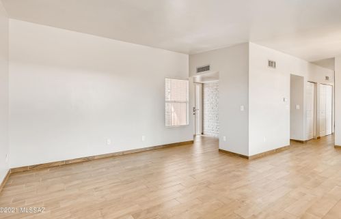 9201 6 St, Tucson AZ 85719-5226 exterior