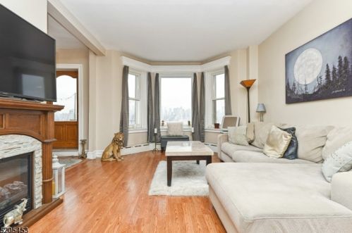 939 Blvd, Union City NJ 07086-7246 exterior