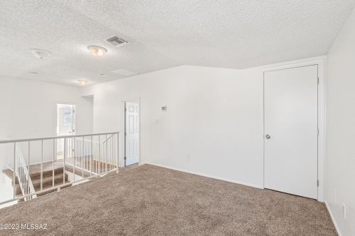 7209 Avenida Del Nopal, Tucson AZ  85746-7954 exterior