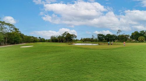 5564 Foxhunt Way, Naples FL exterior