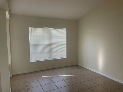 974 California Blvd, Fort Pierce FL  34953-1813 exterior