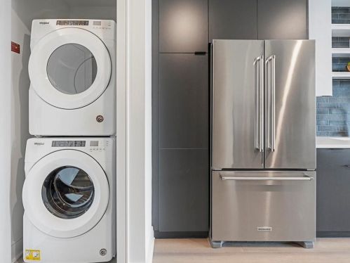 788 Marietta St, Atlanta GA  30318-5750 exterior