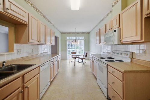 5416 Heather Bluff Ct, Saint Louis MO 63128-4130 exterior