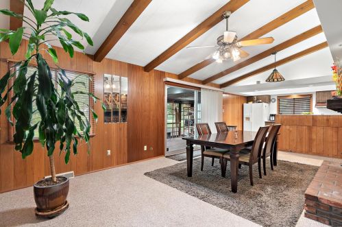 1306 Fawnvalley Dr, Saint Louis MO 63131-3921 exterior