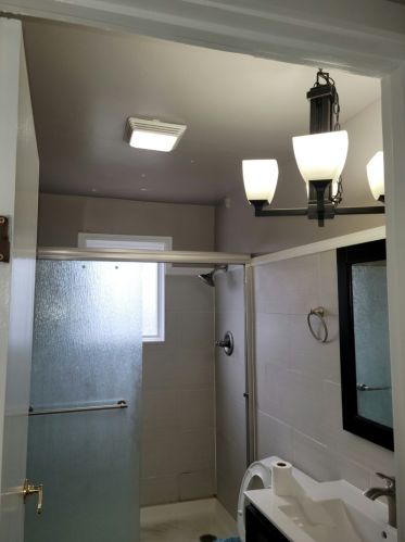 4850 Long Ave, Chicago IL 60638-1713 exterior