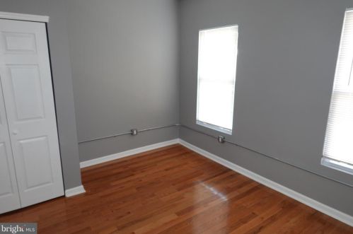 1525 Hicks St, Philadelphia PA  19146-4820 exterior