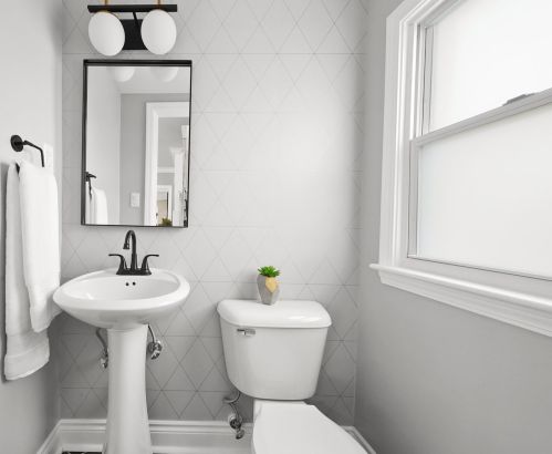 9701 Ln Salle St, Chicago IL 60628-1331 exterior