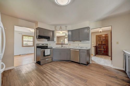 5718 24 St, Milwaukee WI 53204-1920 exterior