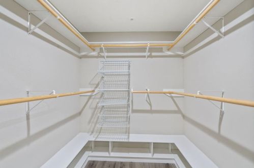 13 April Hl, Montgomery TX 77356-5923 exterior