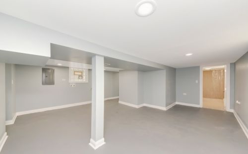 11955 Lafayette Ave, Chicago IL  60628-6125 exterior