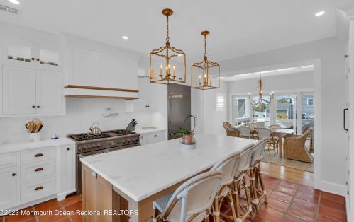 400 Newark Ave, Point Pleasant Beach NJ 08742-4141 exterior