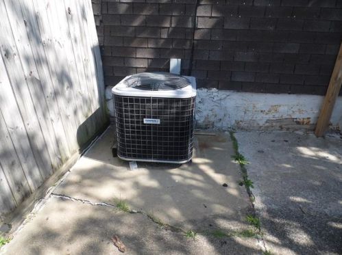 220 Emerson St, Pittsburgh PA 15206-3904 exterior