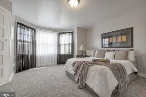 5006 Franklin St, Philadelphia PA 19122-1322 exterior